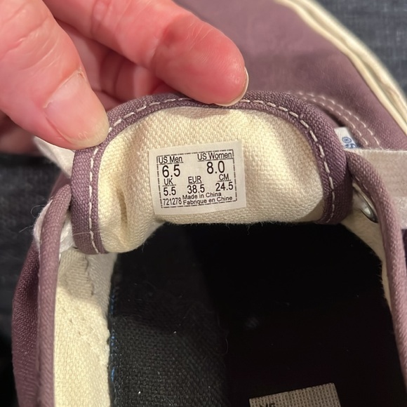 Vans Limited Edition Purple Sneaker with Pirate Sole - Men’s 6.5/ Women’s 8 - Picture 7 of 8
